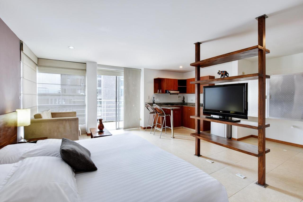 מדיין Cyan Suites Poblado By Mde Bnb מראה חיצוני תמונה