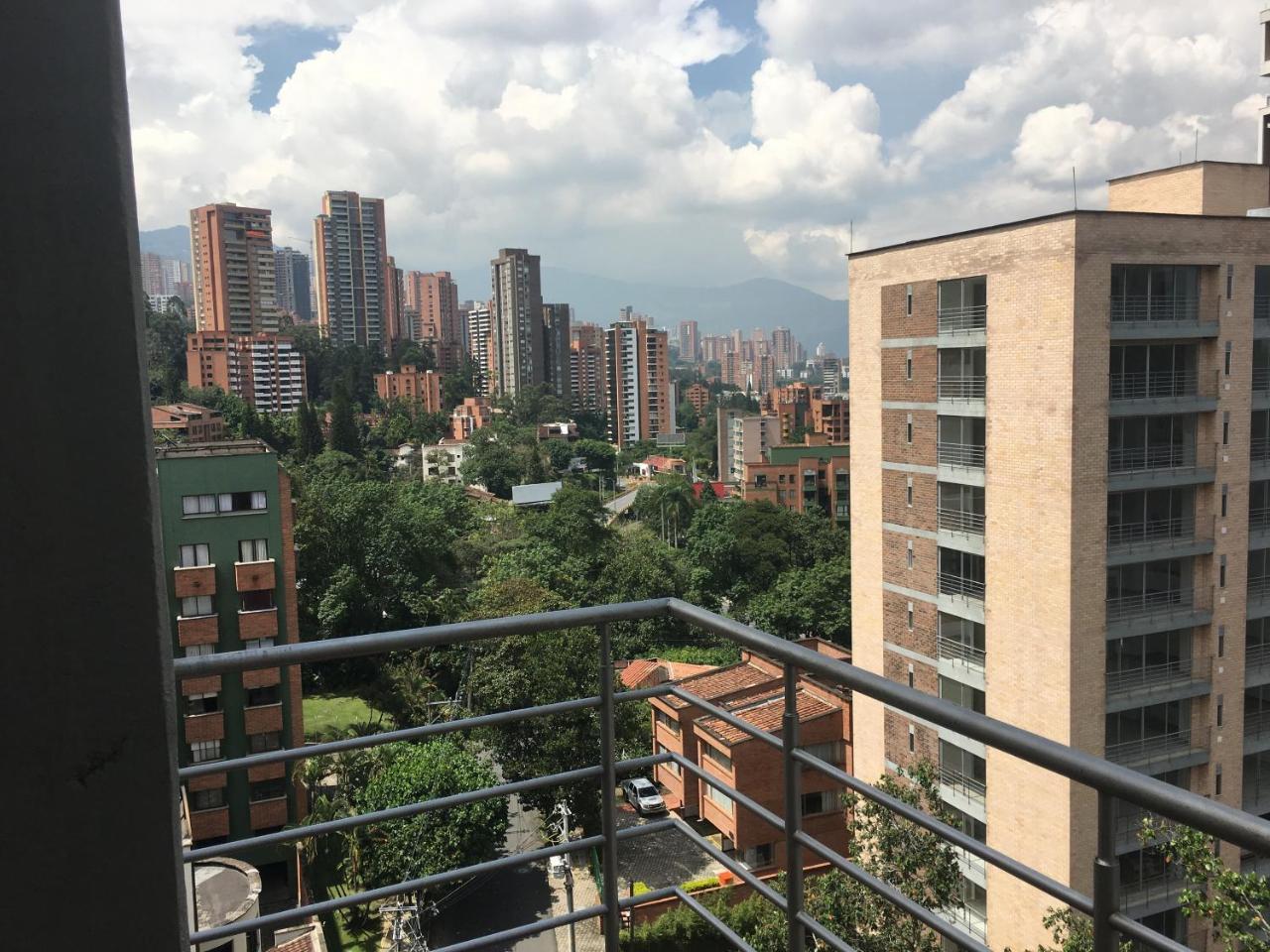 מדיין Cyan Suites Poblado By Mde Bnb מראה חיצוני תמונה