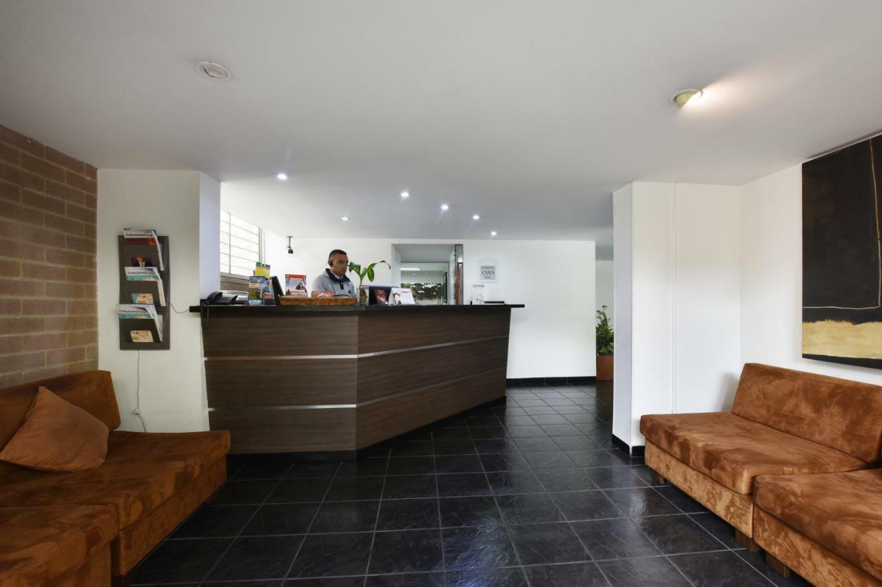 מדיין Cyan Suites Poblado By Mde Bnb מראה חיצוני תמונה